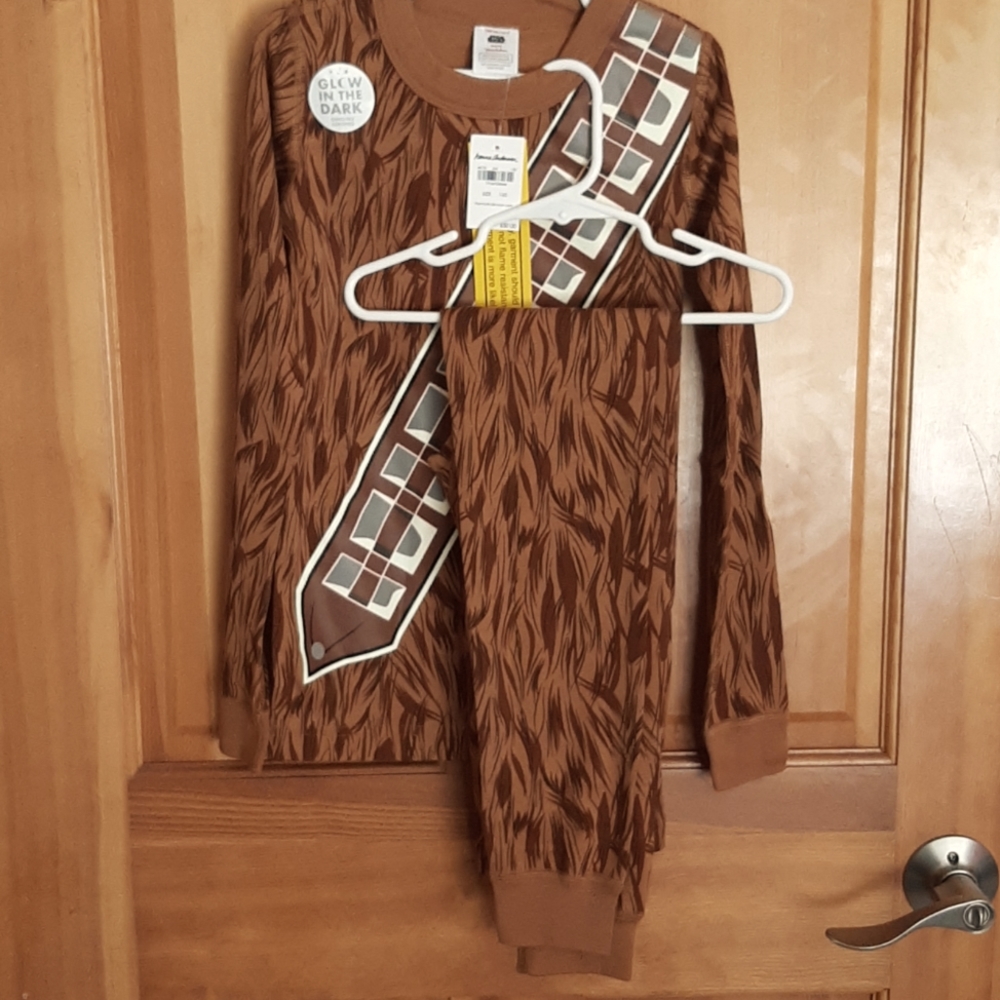 Hanna Andersson Star Wars Chewbacca pajamas NWT